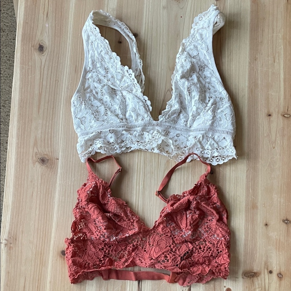 (2) Victoria's Secret Lace Bralette Duo - Picture 2 of 8